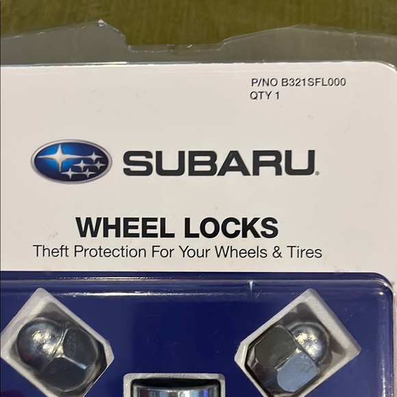 Subaru Wheel Locks Set - Picture 4 of 4